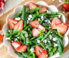 Bean Salad with Strawberries & Feta