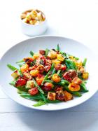 Roast tomato with green bean and haloumi croutons
