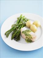 Poached Salmon with Asparagus and Lemon Parsley Sauce