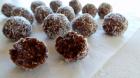 Cacao, walnut and apricot bliss balls